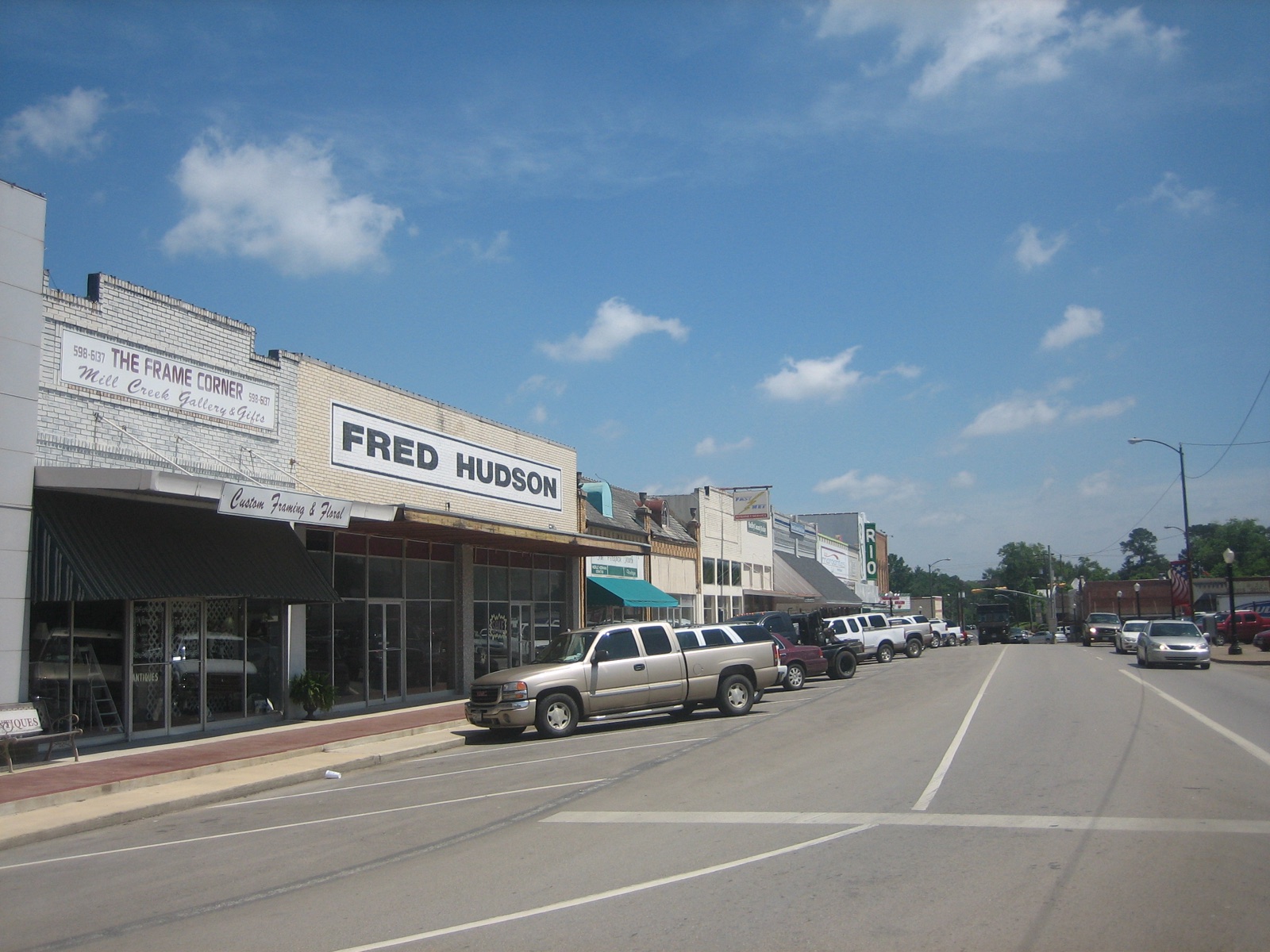 Texas State Highway 7 along Nacogdoches Street at the courthouse square in Center, Shelby County, Texas